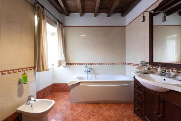Heritage- Pantheon- Up To 6 Guests Rom